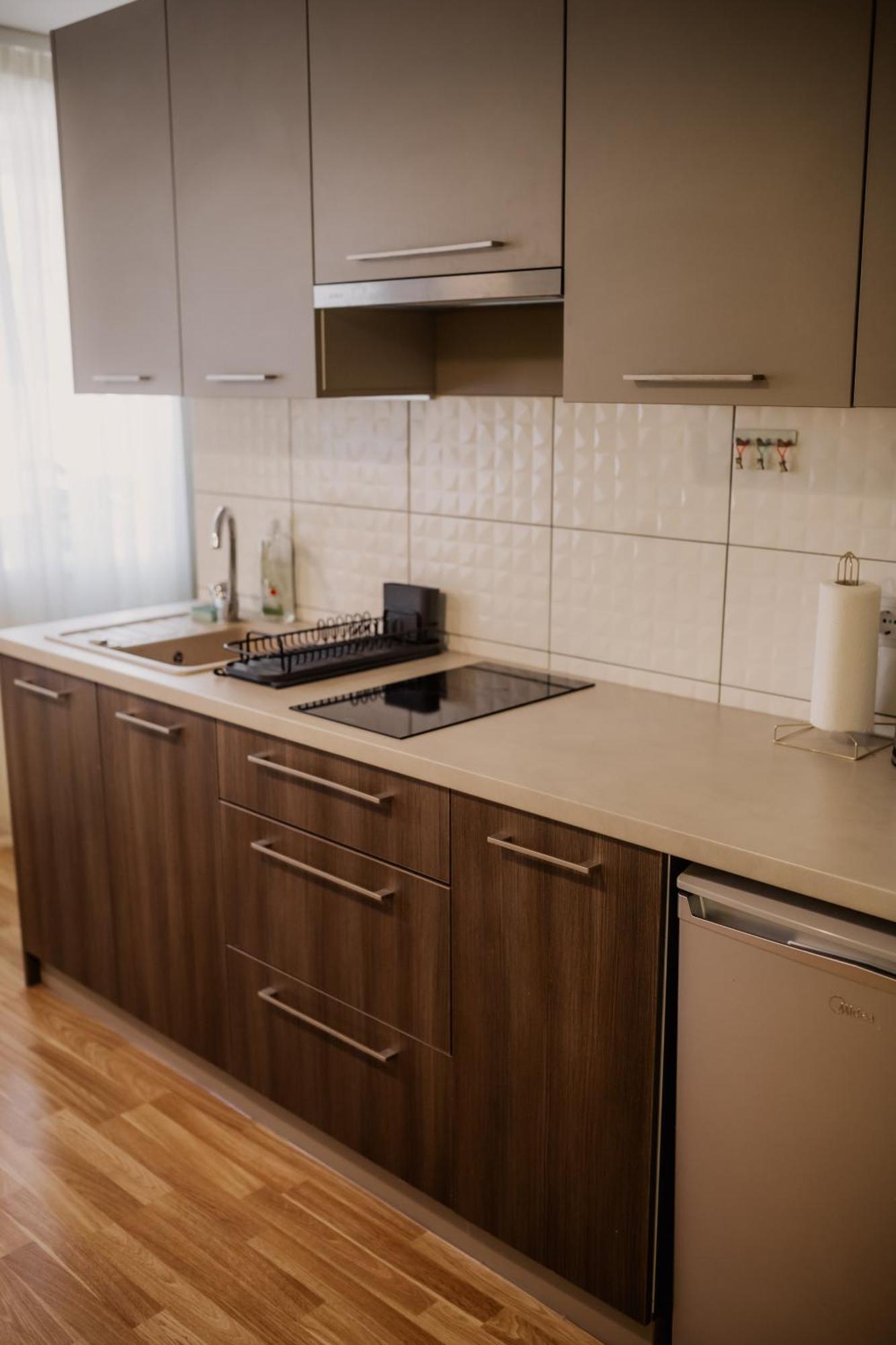 Saules Iela 2A Aparthotel Saldus Exteriör bild