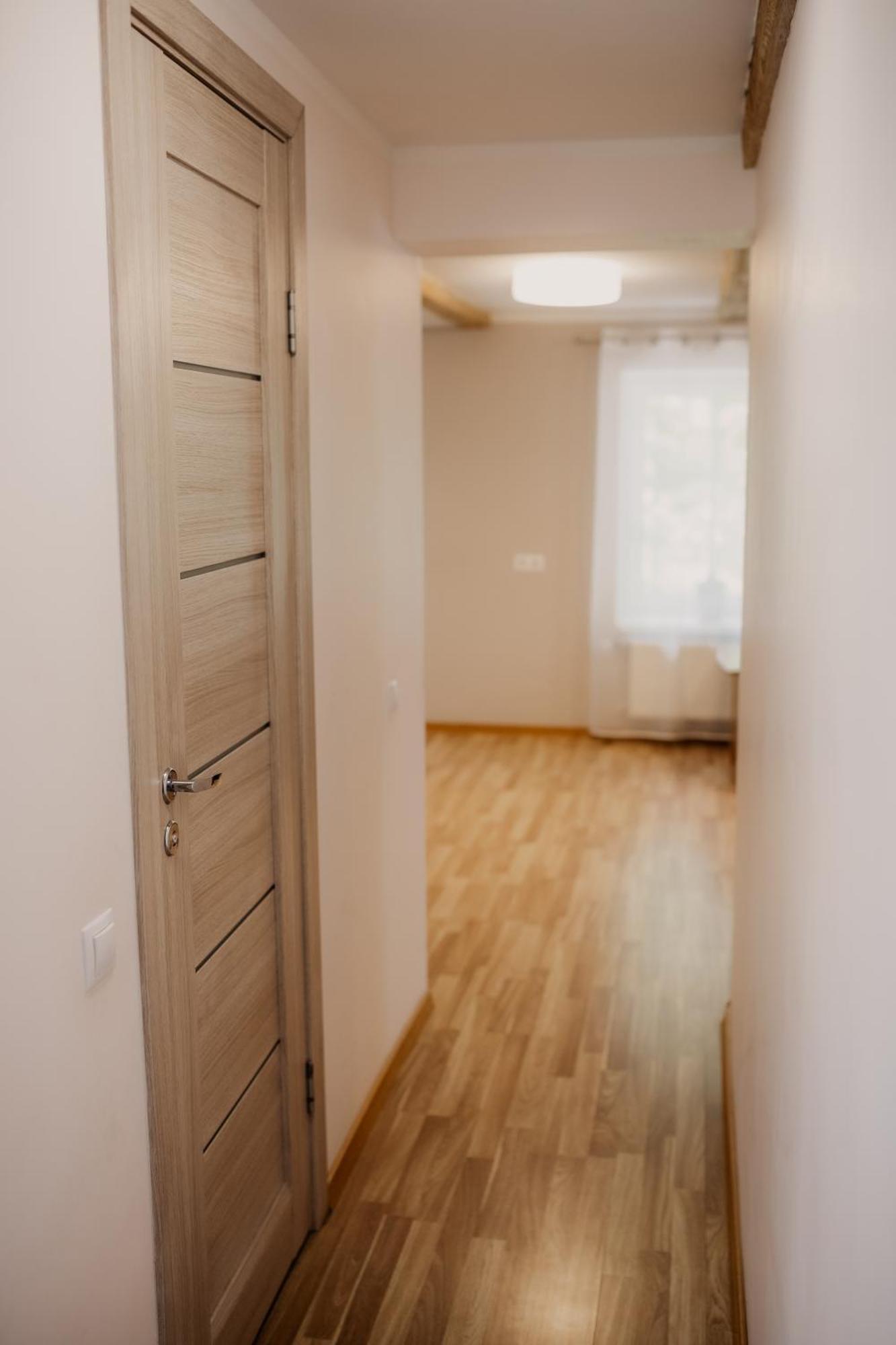 Saules Iela 2A Aparthotel Saldus Exteriör bild